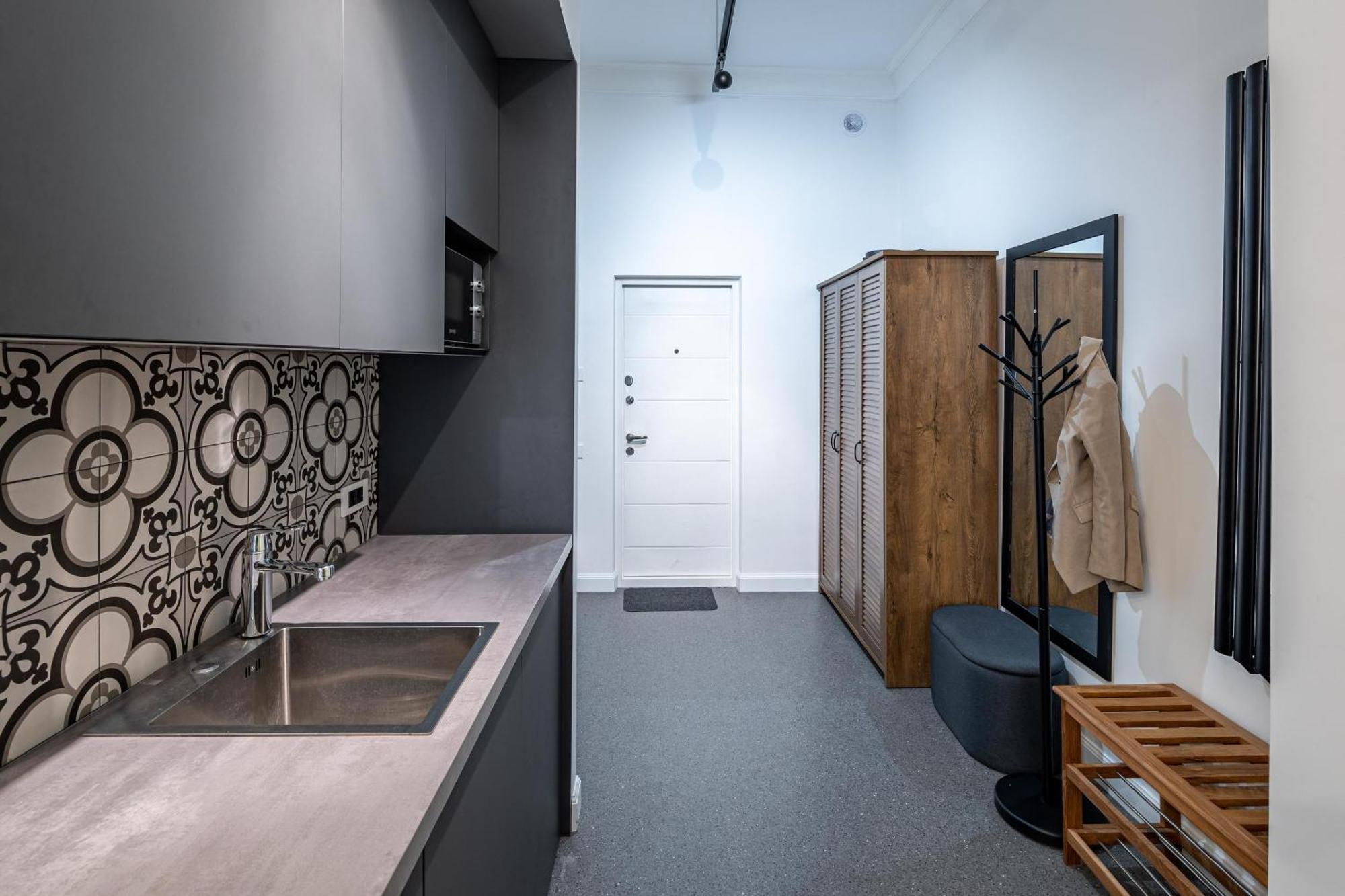 Apartamenty On Knyazya Romana Lviv Exteriör bild